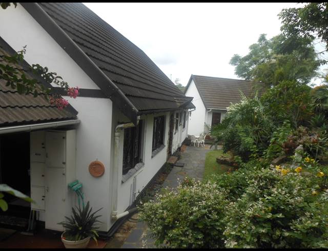 3 BEDROOM HOUSE FOR SALE IN COWIES HILL PARK